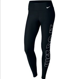Nike ‘Just Do It’ Power Victory Tight Fit Legging